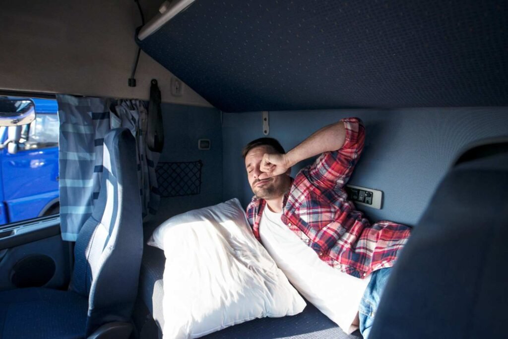 How Many Cubic Feet Is a Van