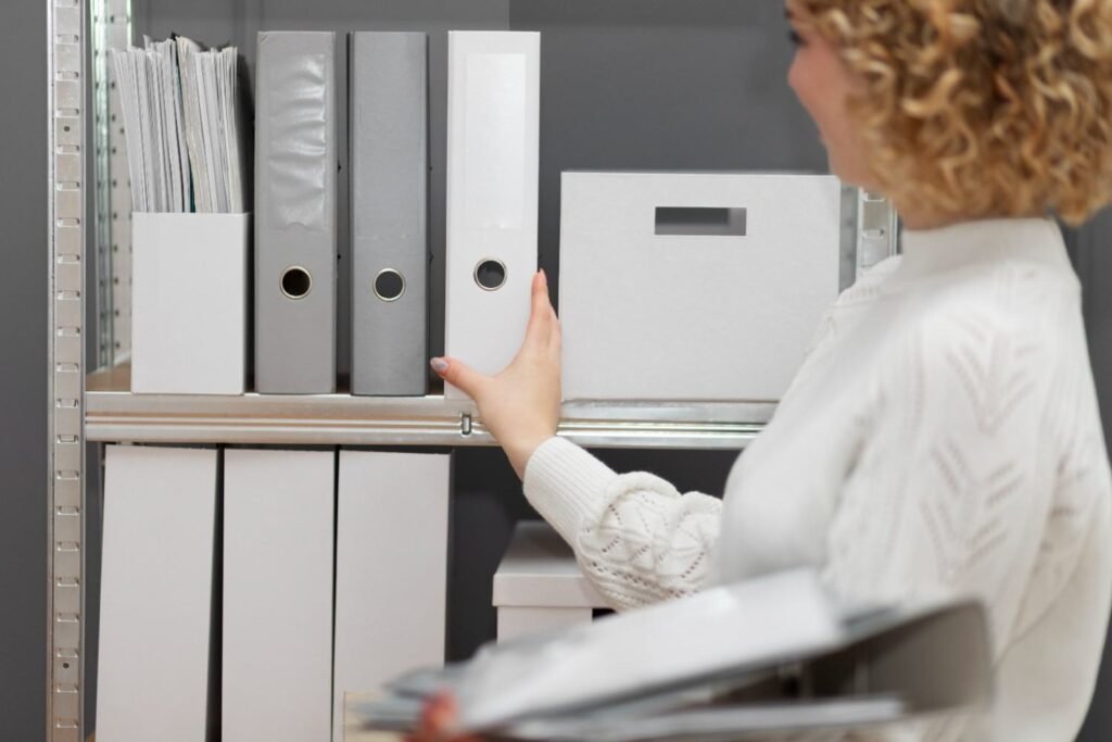 How Many Cubic Feet Is a Filing Cabinet